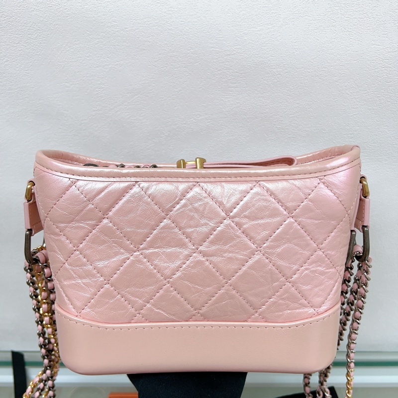 (已出) 夢幻配色🧡Chanel gabrielle hobo small 小號流浪包 珠光粉紅-1