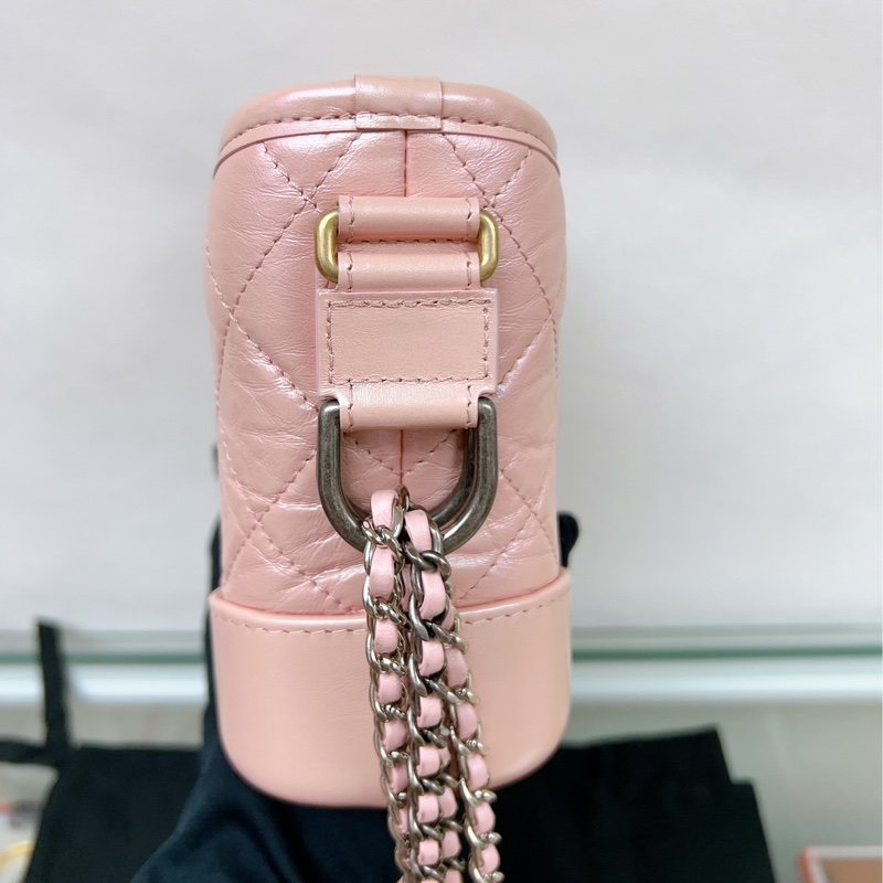 (已出) 夢幻配色🧡Chanel gabrielle hobo small 小號流浪包 珠光粉紅-4