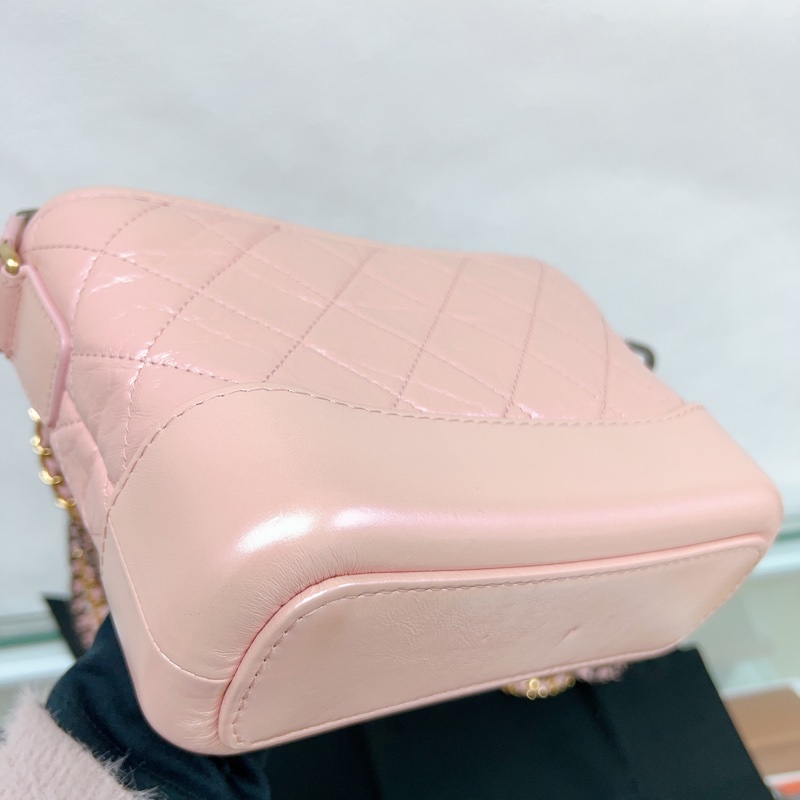 (已出) 夢幻配色🧡Chanel gabrielle hobo small 小號流浪包 珠光粉紅-5