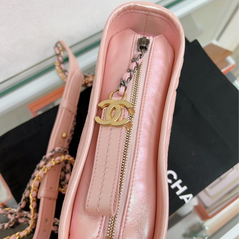 (已出) 夢幻配色🧡Chanel gabrielle hobo small 小號流浪包 珠光粉紅-10