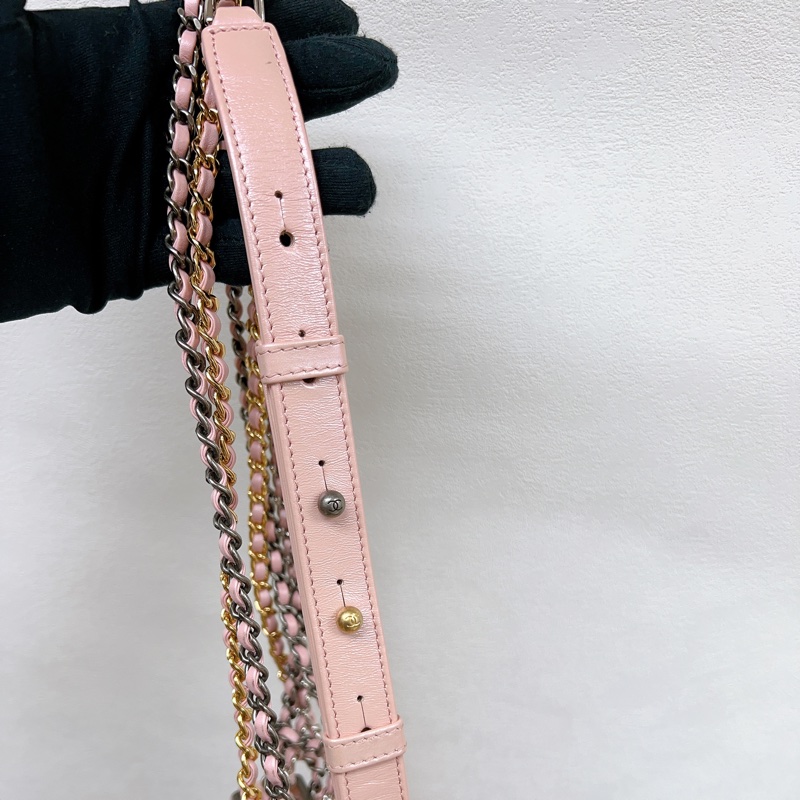 (已出) 夢幻配色🧡Chanel gabrielle hobo small 小號流浪包 珠光粉紅-14