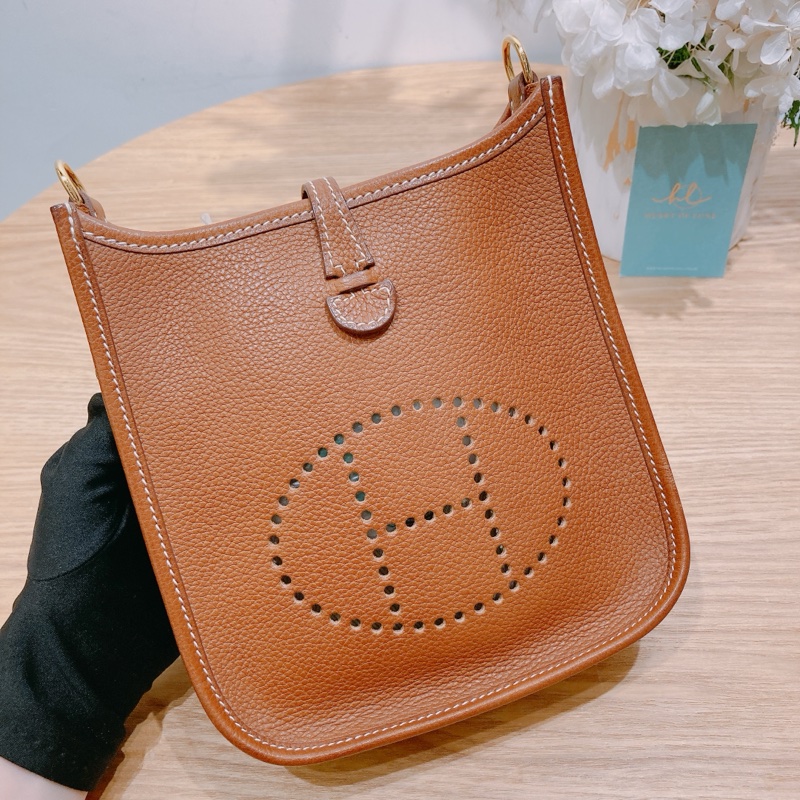 愛馬仕迷你伊芙琳 金棕金扣 TM皮 Mini Evelyne Gold Color-4