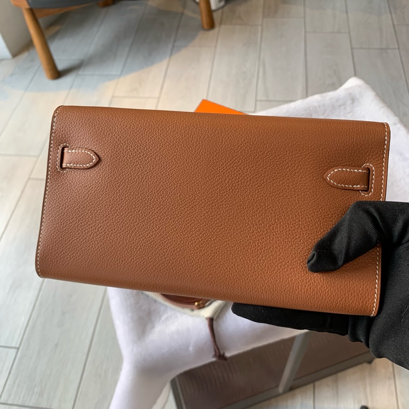 HERMES 金釦 Evercolor皮 Kelly To Go 皮夾式斜背包(金棕色)-3
