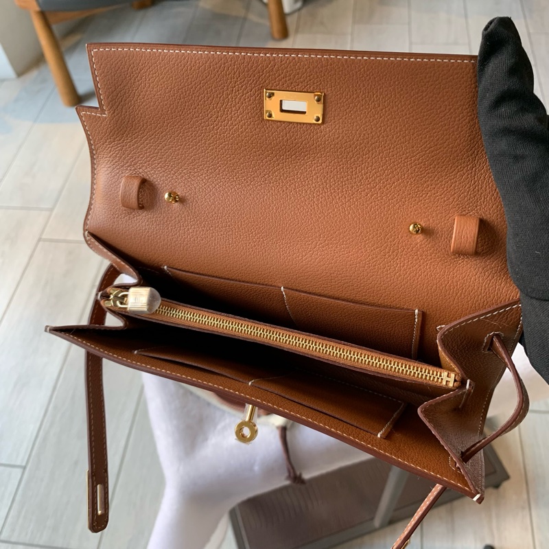 HERMES 金釦 Evercolor皮 Kelly To Go 皮夾式斜背包(金棕色)-7