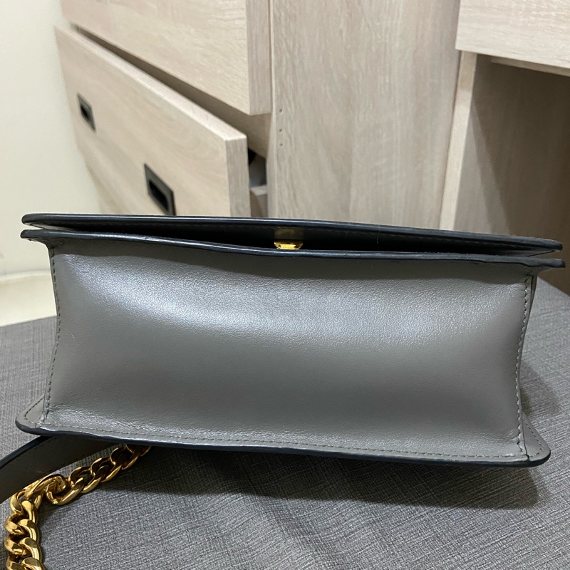 Prada 灰藍色鏈條小包-13