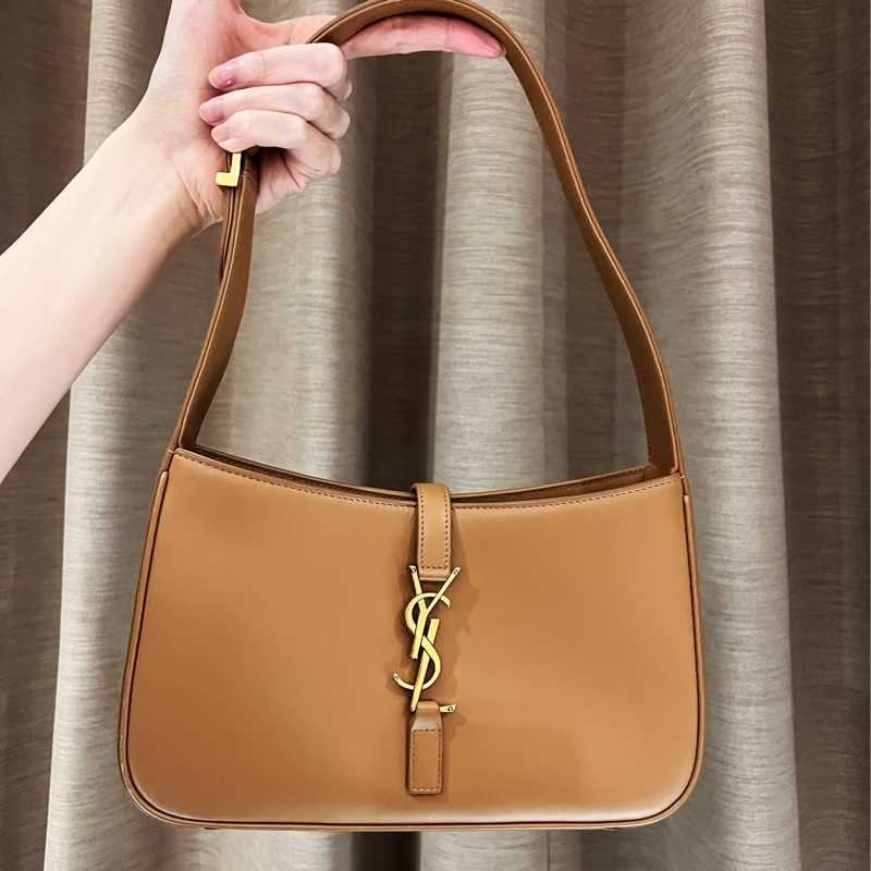 Saint Laurent YSL le5a7 金棕色腋下包-0