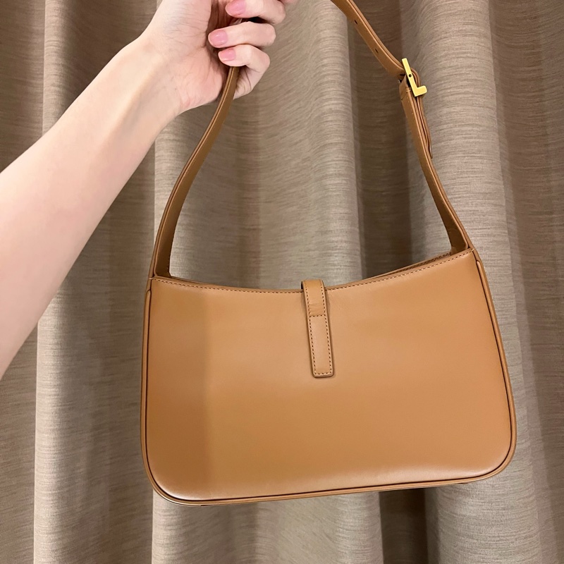 Saint Laurent YSL le5a7 金棕色腋下包-1