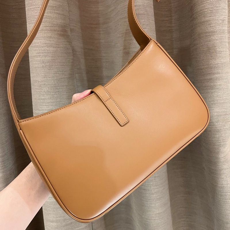 Saint Laurent YSL le5a7 金棕色腋下包-8