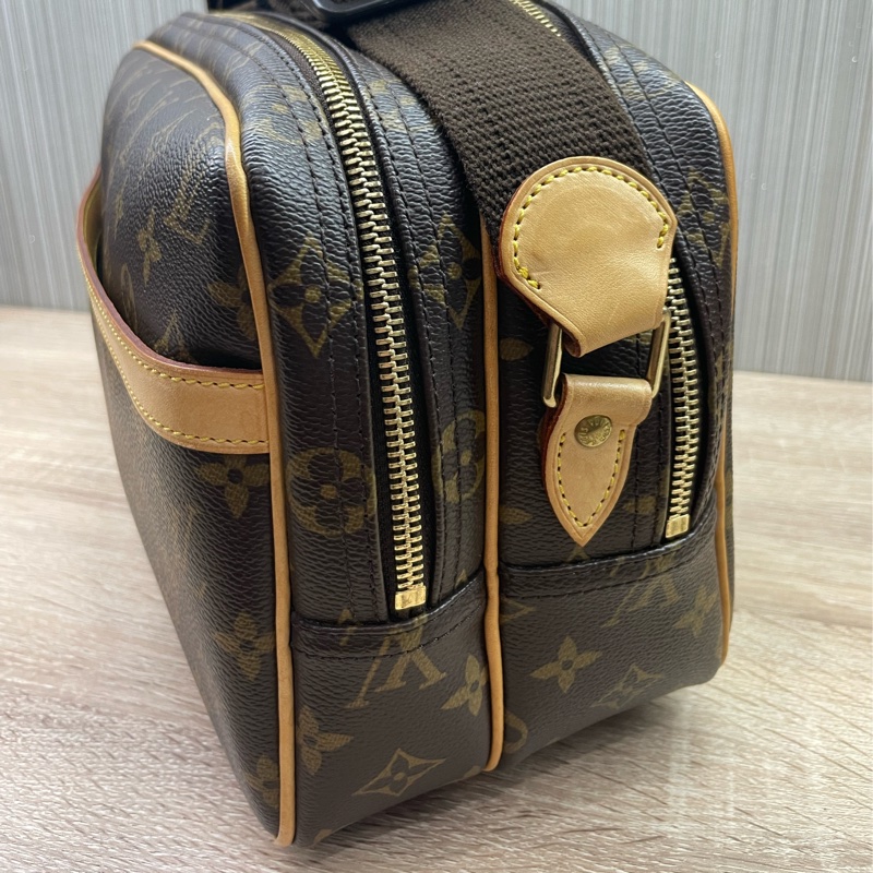 LV M45254 Reporter PM 雙層斜背記者包-4