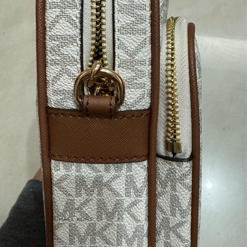Michael Kors 老花白雙層鏈條方包-13