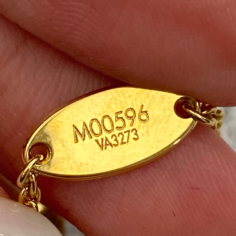 LV lconic 金色鑲鑽LV項鍊-13