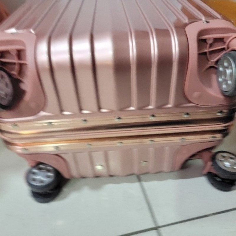 Ikashe玫瑰金鋁框22.23吋萬向輪行李箱工具箱-5