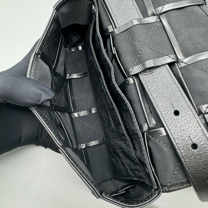 Bv cassette 8格 油蠟皮款-12