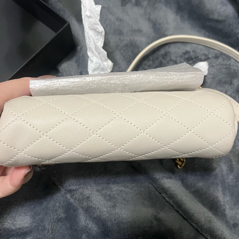 售出 YSL nolita 白色-4