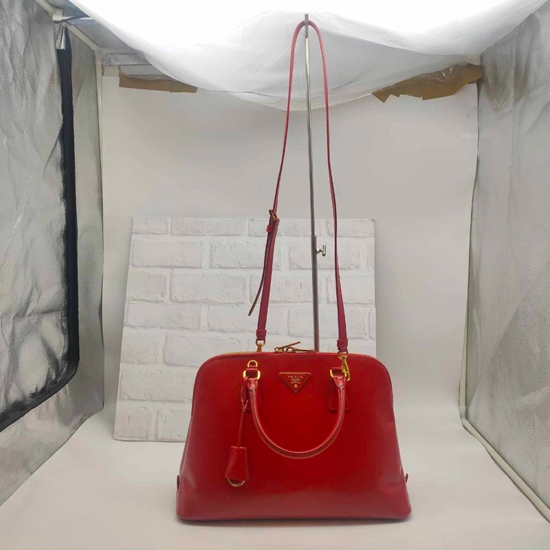 ❌已經售出❌ PRADA 普拉達 BL0836紅色亮皮革貝殼包 手提包附肩帶 兩用包 義大利精品包 保證卡-2