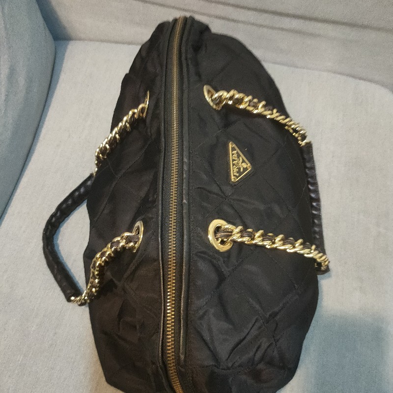 🌴老闆出國渡假♥️限時一週隨便買♥️【8成新】㊣✨ PRADA✨普拉達（附防塵袋）黑色 菱格紋 金屬鍊 帆布 肩背包 手提包 托特包/二手包/二手精品/保證正品-28