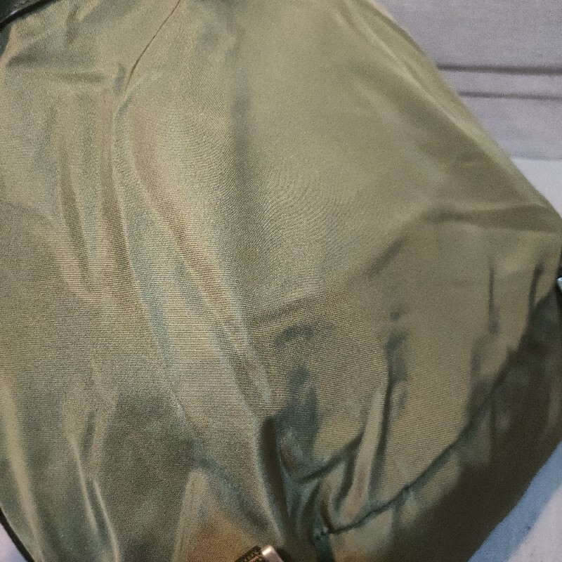 【8成新】㊣✨PRADA✨普拉達 軍綠色 掀蓋式 皮革 輕量 帆布 後背包/二手包/二手精品/保證正品🌳二手樹屋🌳-24