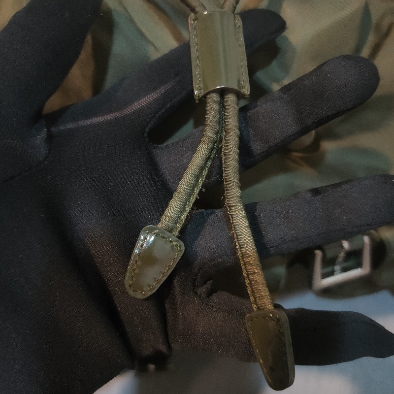 【8成新】㊣✨PRADA✨普拉達 軍綠色 掀蓋式 皮革 輕量 帆布 後背包/二手包/二手精品/保證正品🌳二手樹屋🌳-25