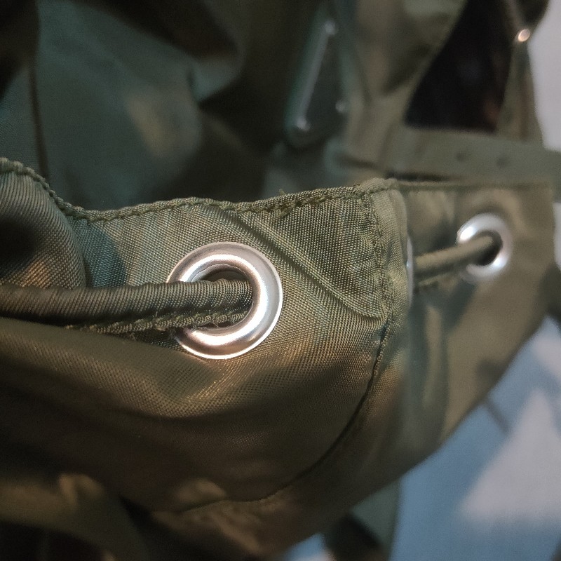 【8成新】㊣✨PRADA✨普拉達 軍綠色 掀蓋式 皮革 輕量 帆布 後背包/二手包/二手精品/保證正品🌳二手樹屋🌳-36