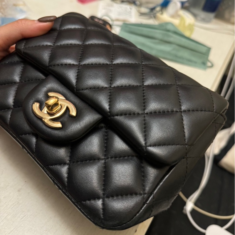 coco17 23開 黑金 羊皮 淡金扣 經典方胖子-5