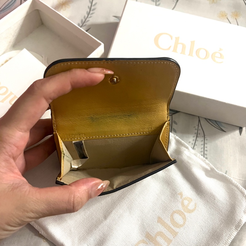 Chloe 鱷魚壓紋黃色迷你零錢卡包-3