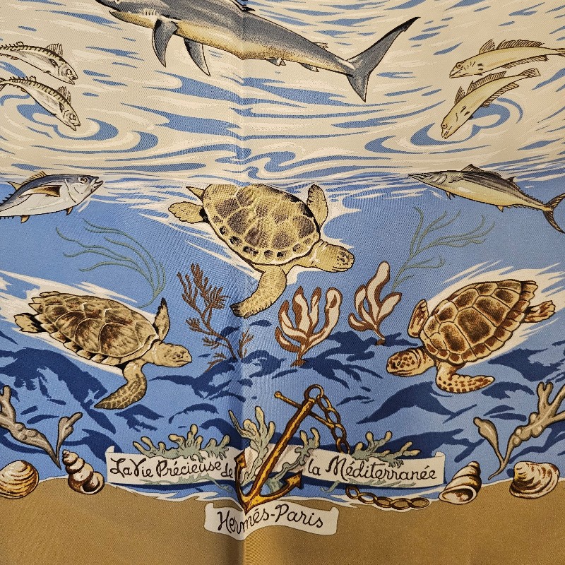hermes 海洋海龜絲巾. LA VIE PRECIEUSE DE LA MEDITERRANEE HERMES SCARF BY ROBERT DALLET 90 CM SILK NIB-0