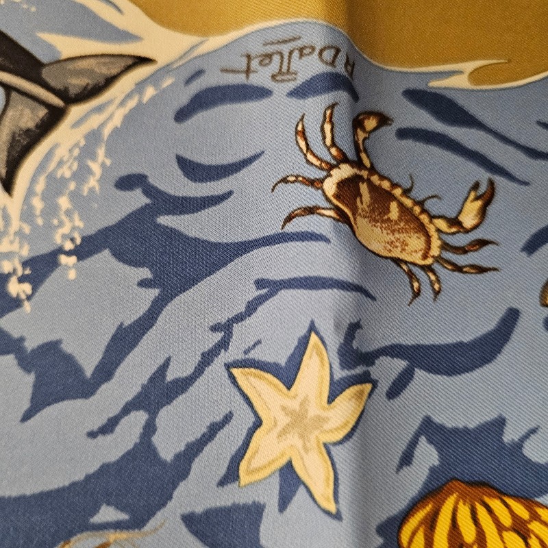 hermes 海洋海龜絲巾. LA VIE PRECIEUSE DE LA MEDITERRANEE HERMES SCARF BY ROBERT DALLET 90 CM SILK NIB-2