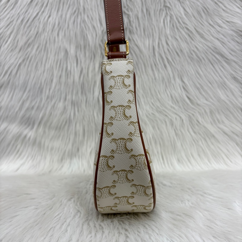 Celine 193952 白凱旋門Triomphe帆布Ava腋下包-1