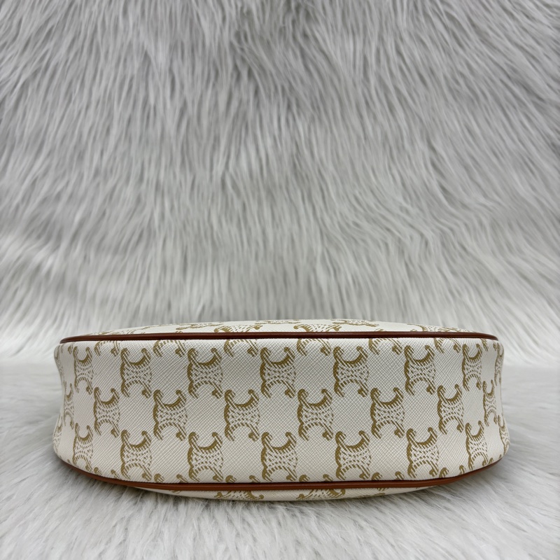 Celine 193952 白凱旋門Triomphe帆布Ava腋下包-4