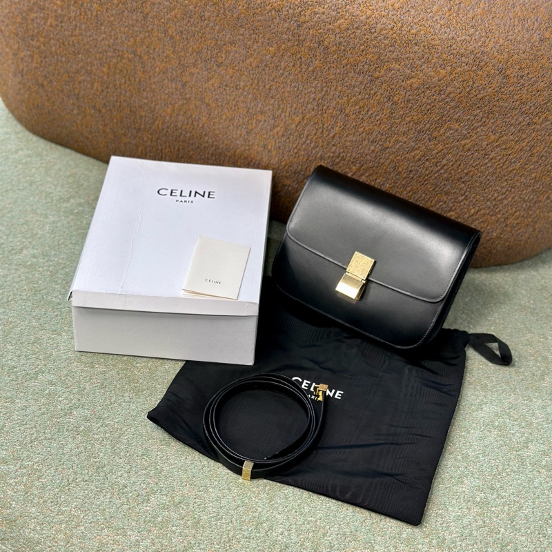 🔥全網最低價🔥#Celine #賽琳classic #box #豆腐包 #方塊包 中號-8