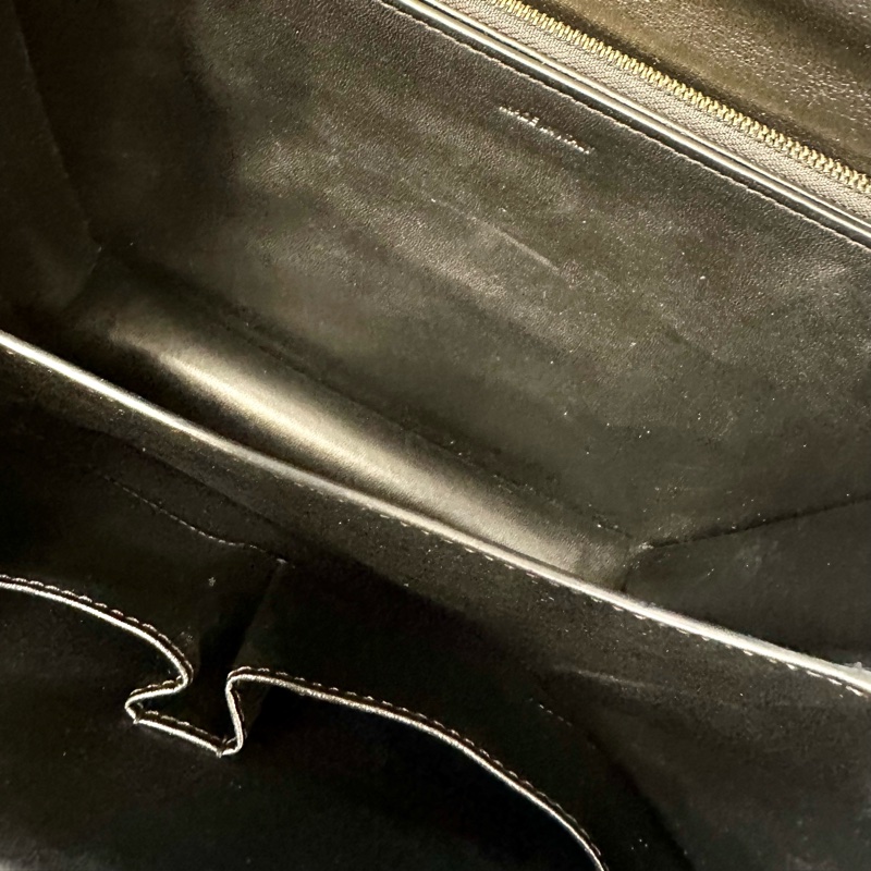 🔥全網最低價🔥#Celine #賽琳classic #box #豆腐包 #方塊包 中號-22