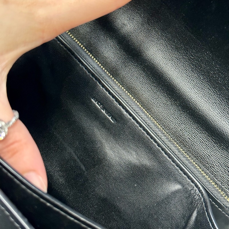 🔥全網最低價🔥#Celine #賽琳classic #box #豆腐包 #方塊包 中號-23