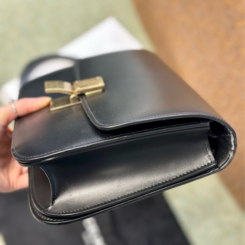 🔥全網最低價🔥#Celine #賽琳classic #box #豆腐包 #方塊包 中號-31