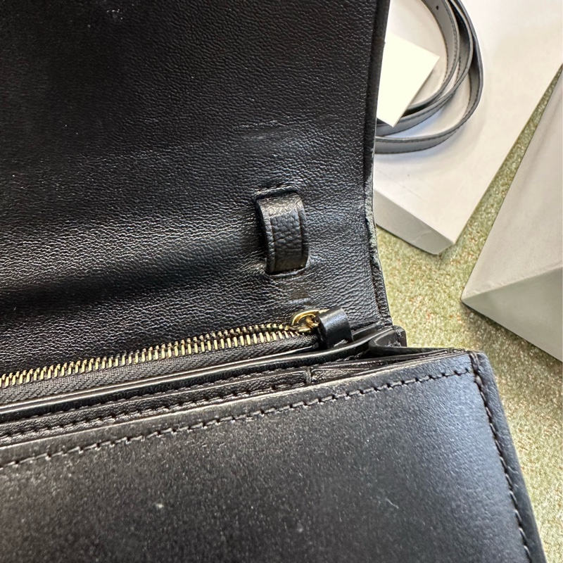 🔥爆款甜價釋出🔥 #Celine #賽琳classic #box #豆腐包 #方塊包 中號-34