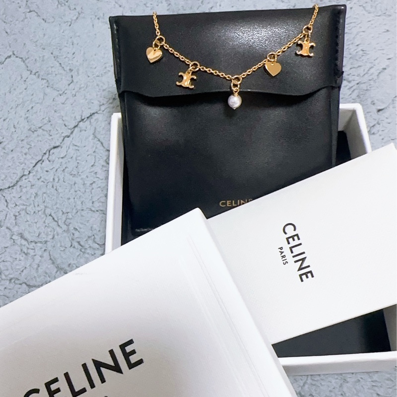 Celine 限量款愛心珍珠手鍊-3