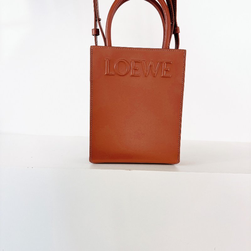 Loewe a5 tote 焦糖棕色-0
