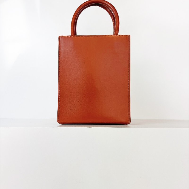 Loewe a5 tote 焦糖棕色-4
