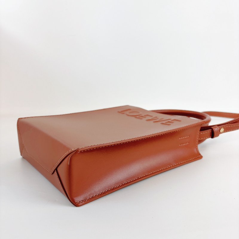 Loewe a5 tote 焦糖棕色-13