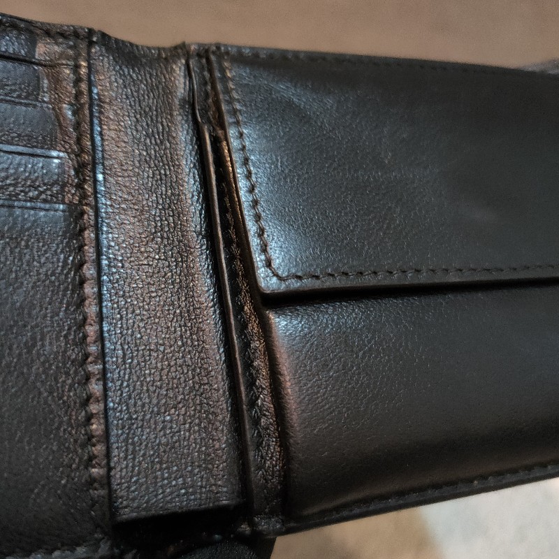 ㊣✨BALENCIAGA✨巴黎世家 （附防塵袋）黑色 雷射雕花 對折 短夾 皮夾 錢包/二手皮夾/二手精品/保證正品🌳二手樹屋🌳-42