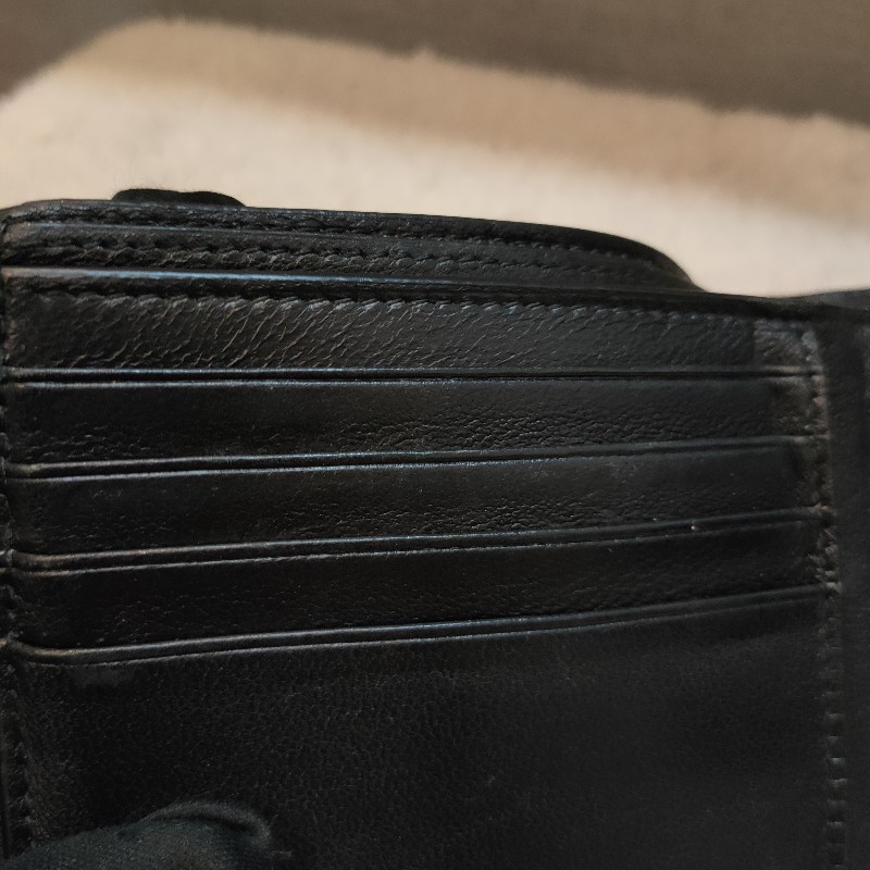 ㊣✨BALENCIAGA✨巴黎世家 （附防塵袋）黑色 雷射雕花 對折 短夾 皮夾 錢包/二手皮夾/二手精品/保證正品🌳二手樹屋🌳-22