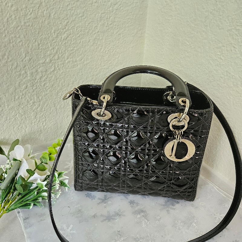 CT BAGS|【二手現貨】Dior Lady 五格漆皮黑銀戴妃包-6