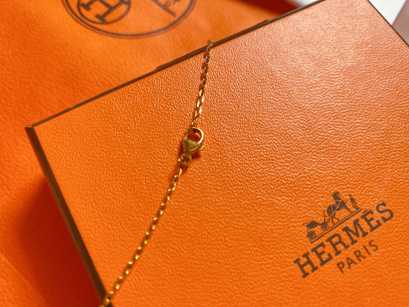 HERMES O'Maillon Swif經典豬鼻子皮飾項鍊 金咖 愛馬仕-2