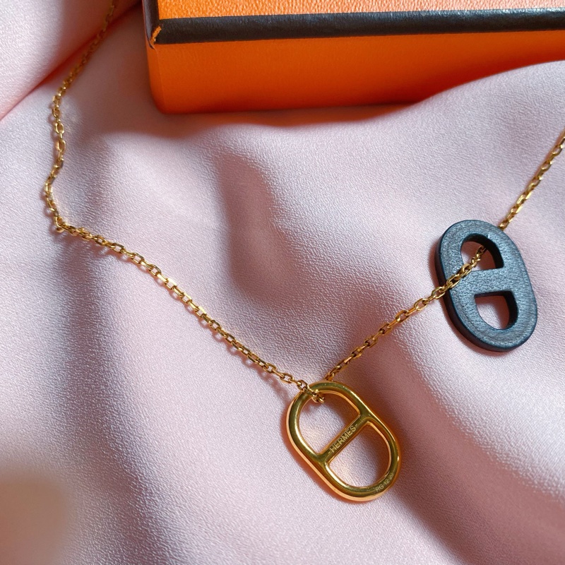 HERMES O'Maillon Swif經典豬鼻子皮飾項鍊 金咖 愛馬仕-3