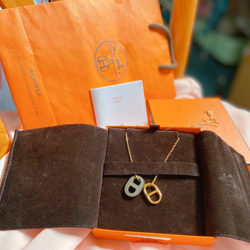 HERMES O'Maillon Swif經典豬鼻子皮飾項鍊 金咖 愛馬仕-4