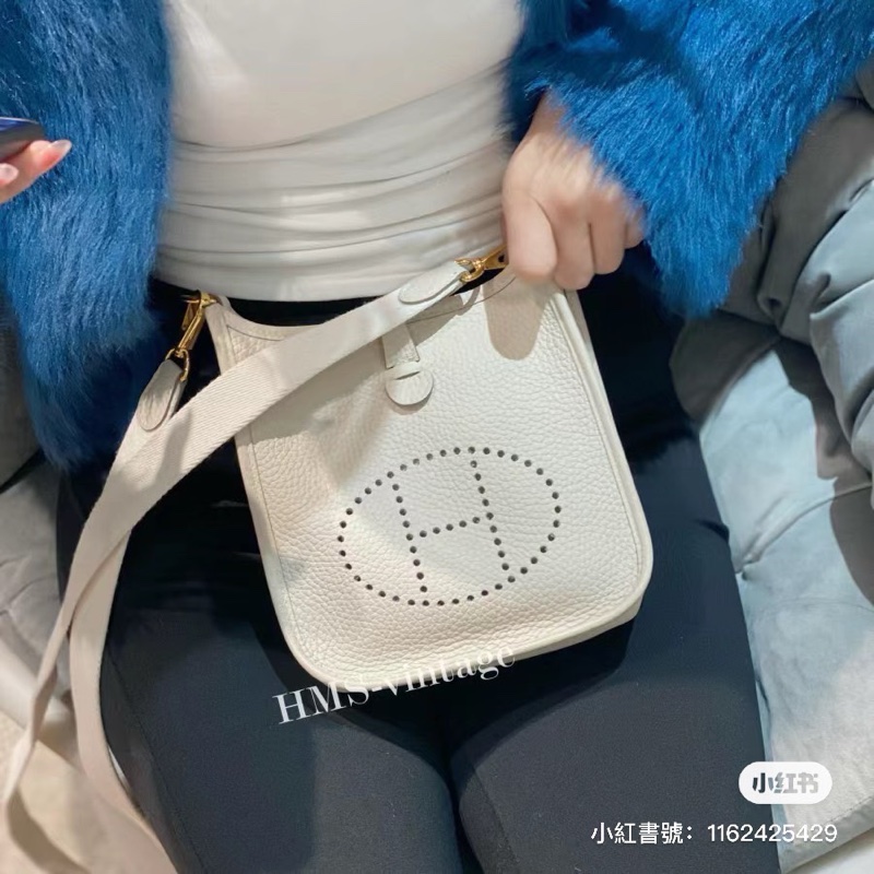 #HERMES Mini Evelyne 16 新白色金扣-5