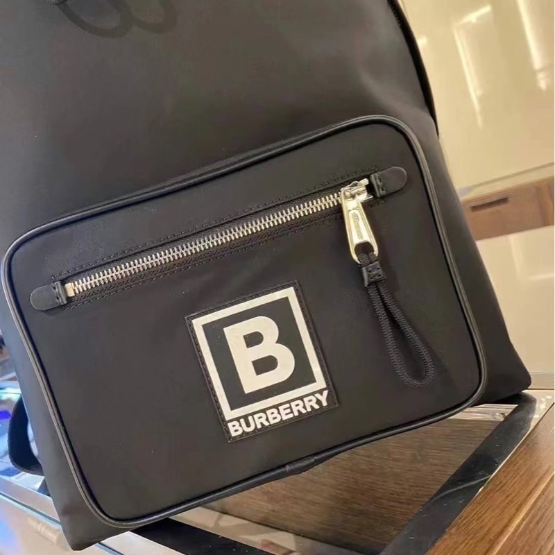 Burberry 巴寶莉 B標logo貼飾雙肩包-1