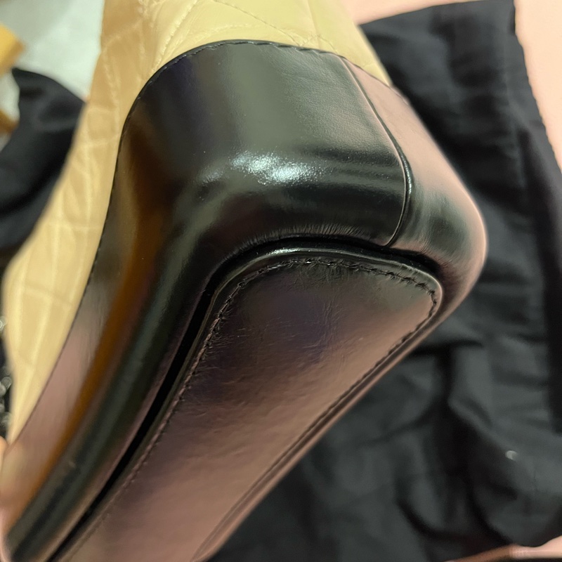 奶茶色配黑 Chanel 香奈兒流浪包 小號-11