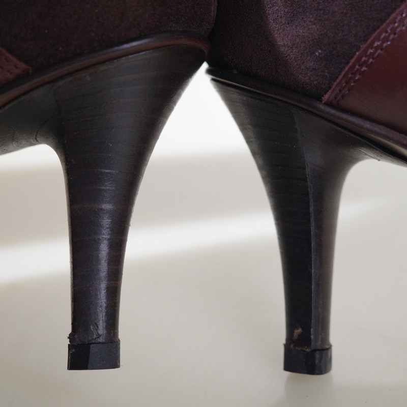 AIGNER 麂皮拼接真皮騎士靴咖啡色低跟-7