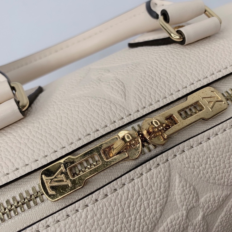 LV 奶油白全皮革壓紋Speedy 20-11