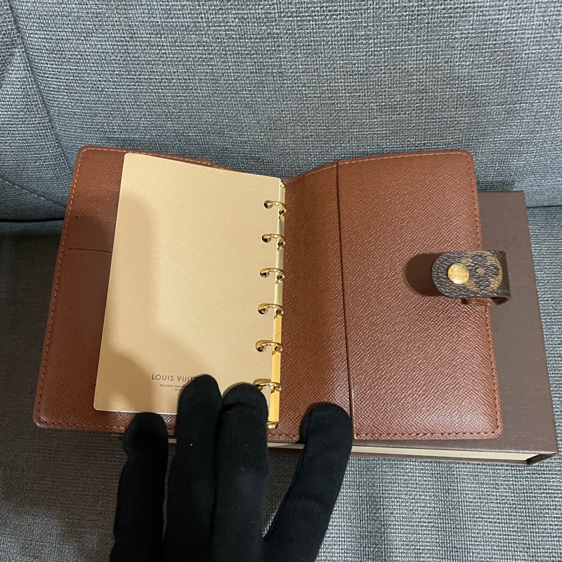 LOUIS VUITTON LV 路易威登 原花 PVC塗層帆布 6孔活頁/手帳/筆記本套/護照夾-18